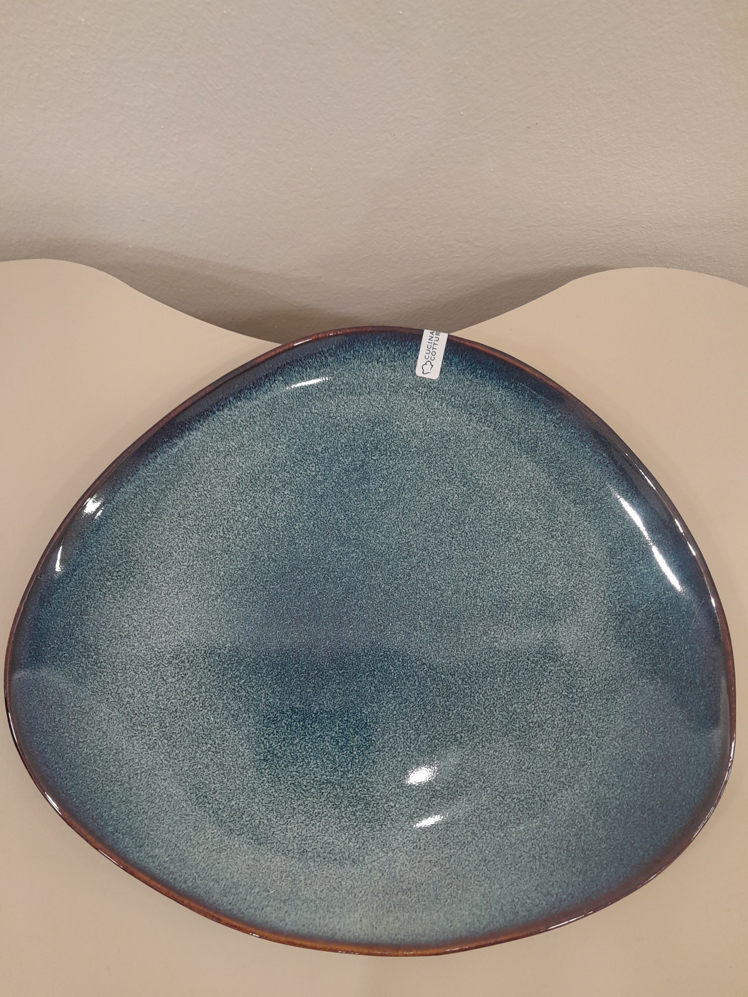 PIATTO PIANO BLU CERAMICA MIS. 27X23CM