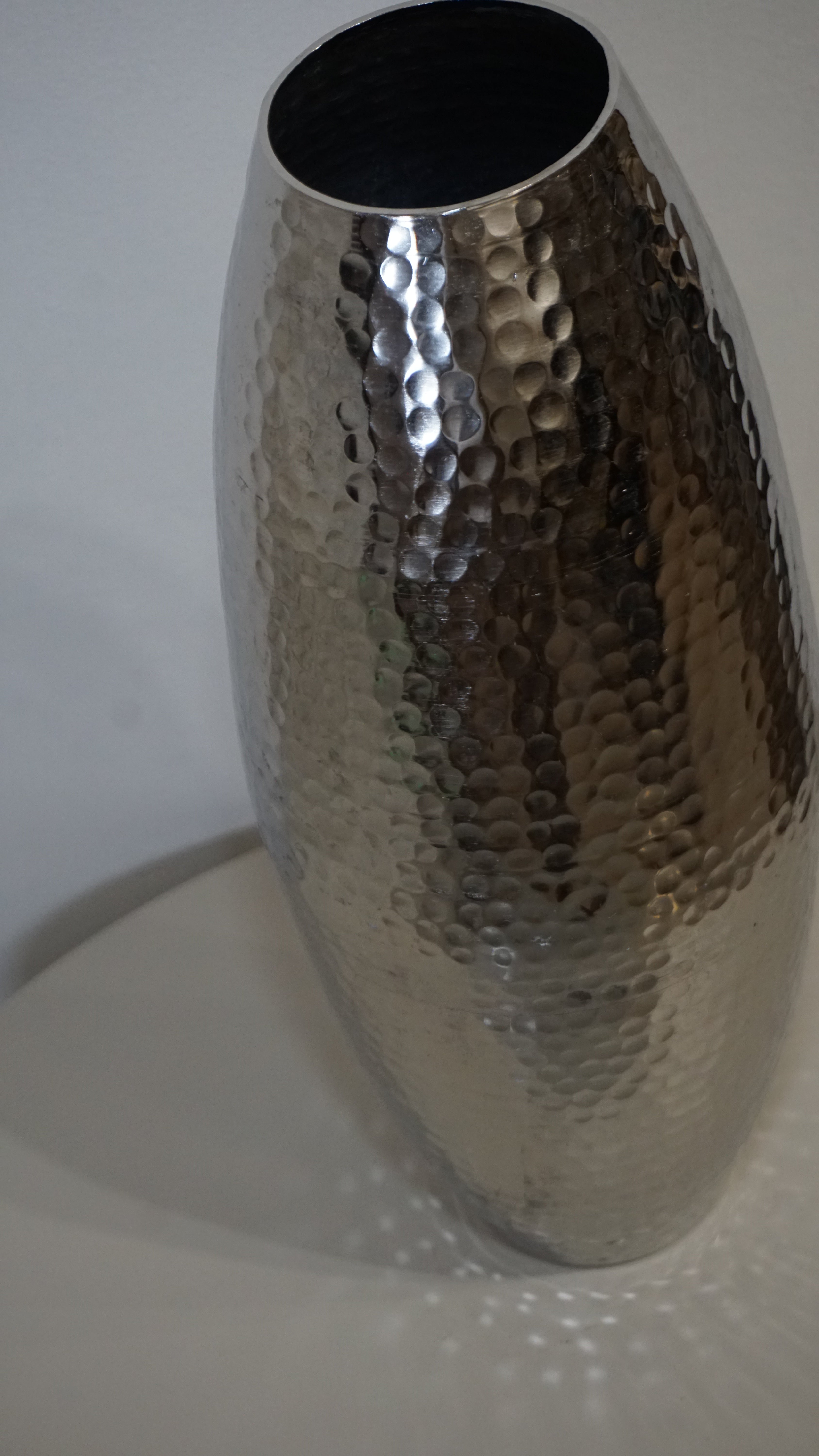 VASO ARGENTO IN METALLO