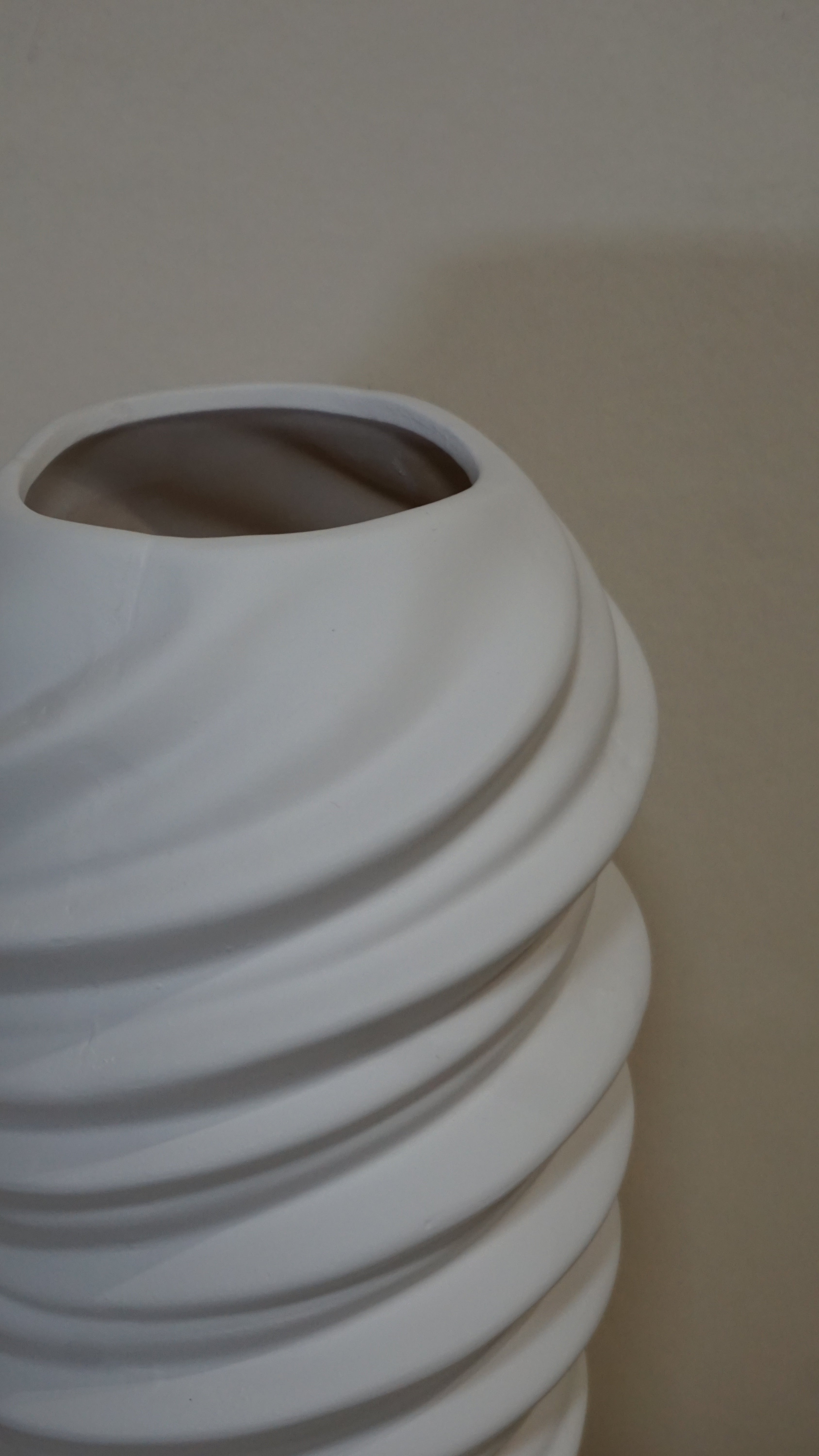 VASO BIANCO IN CERAMICA