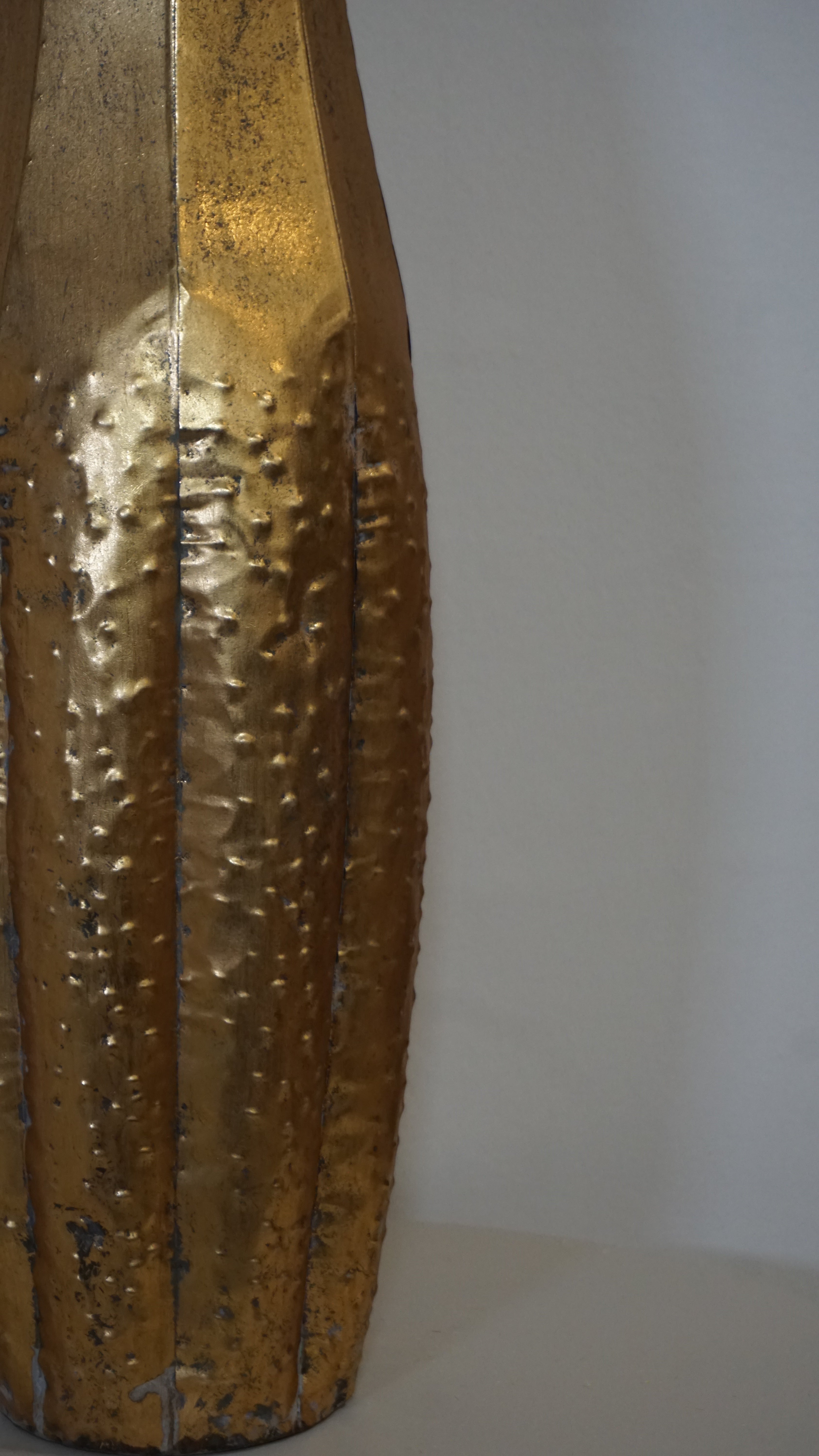 VASO ORO IN METALLO