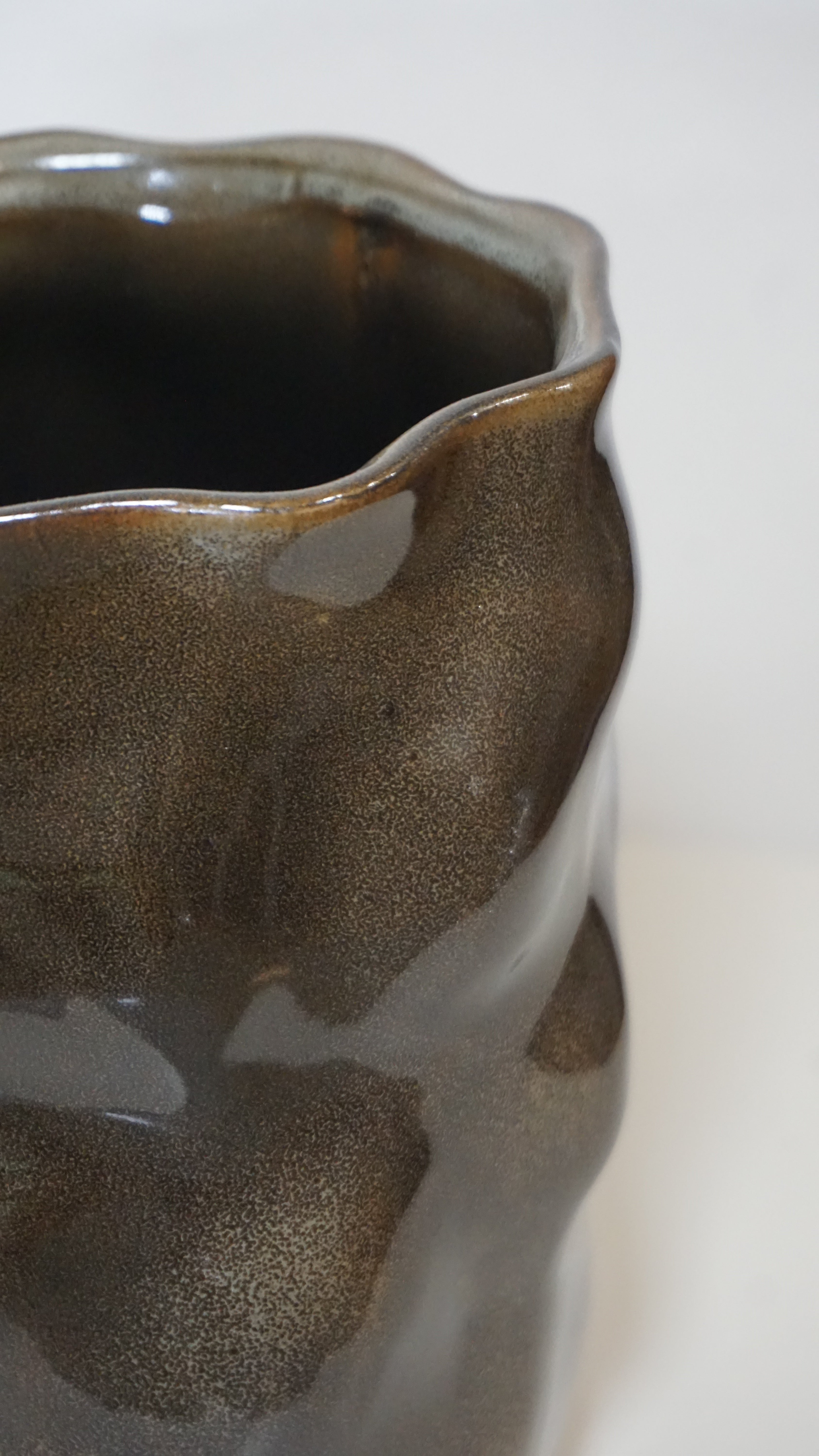 VASO IN CERAMICA TORTORA LUCIDO