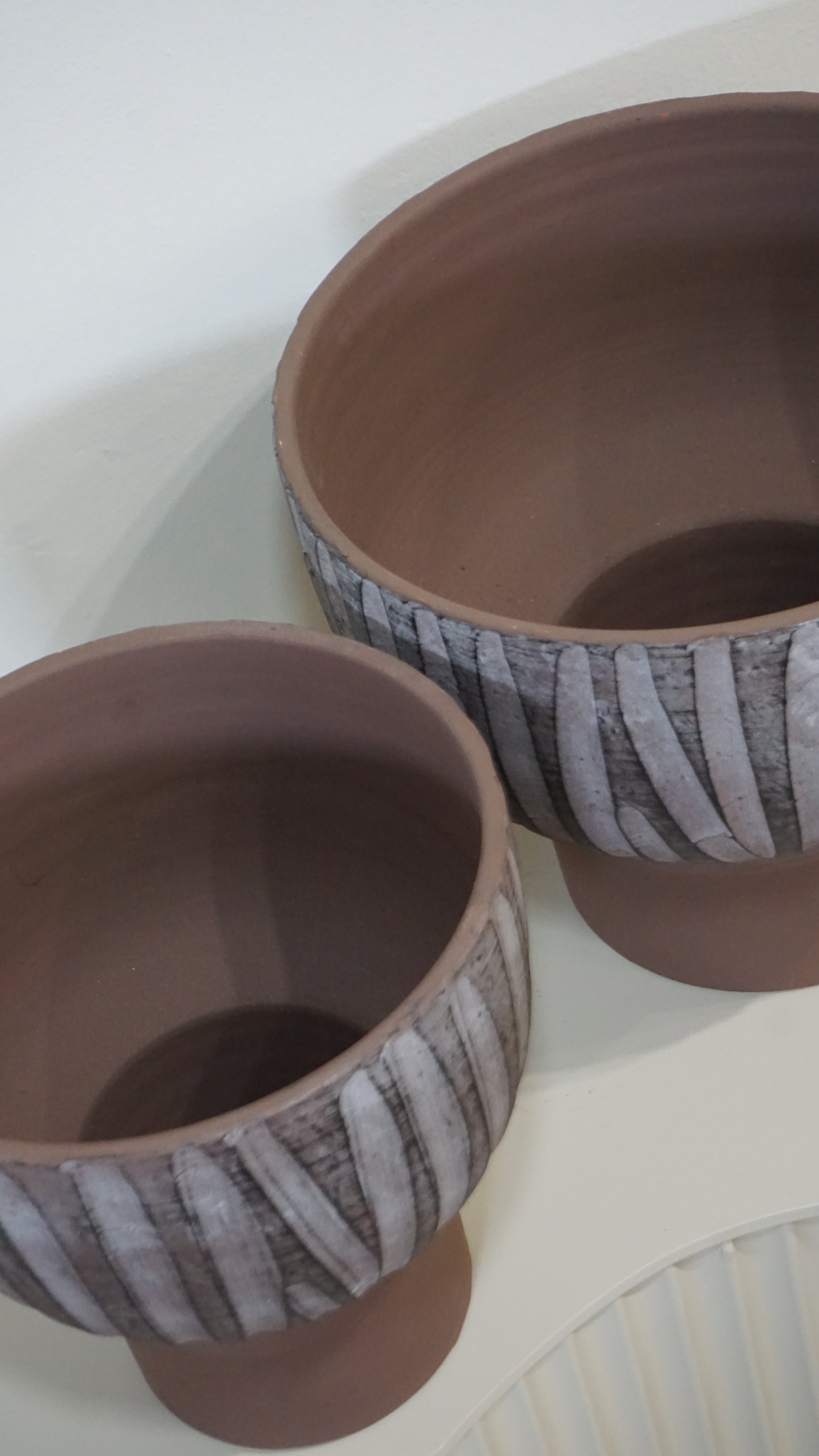 SET 2 VASI  IN CERAMICA MARRONE