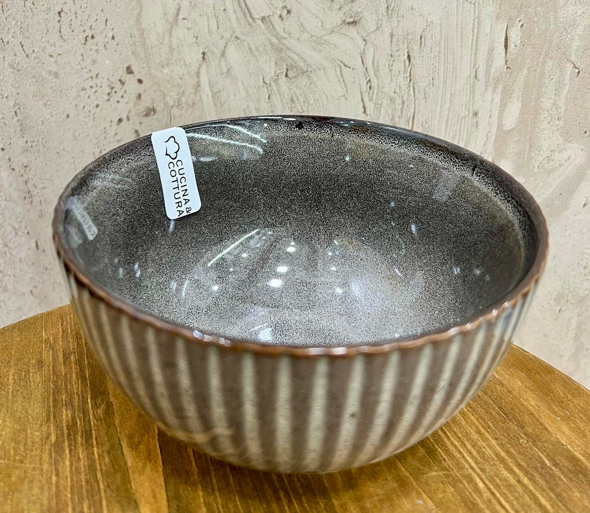 Ciotola In Ceramica A Coste