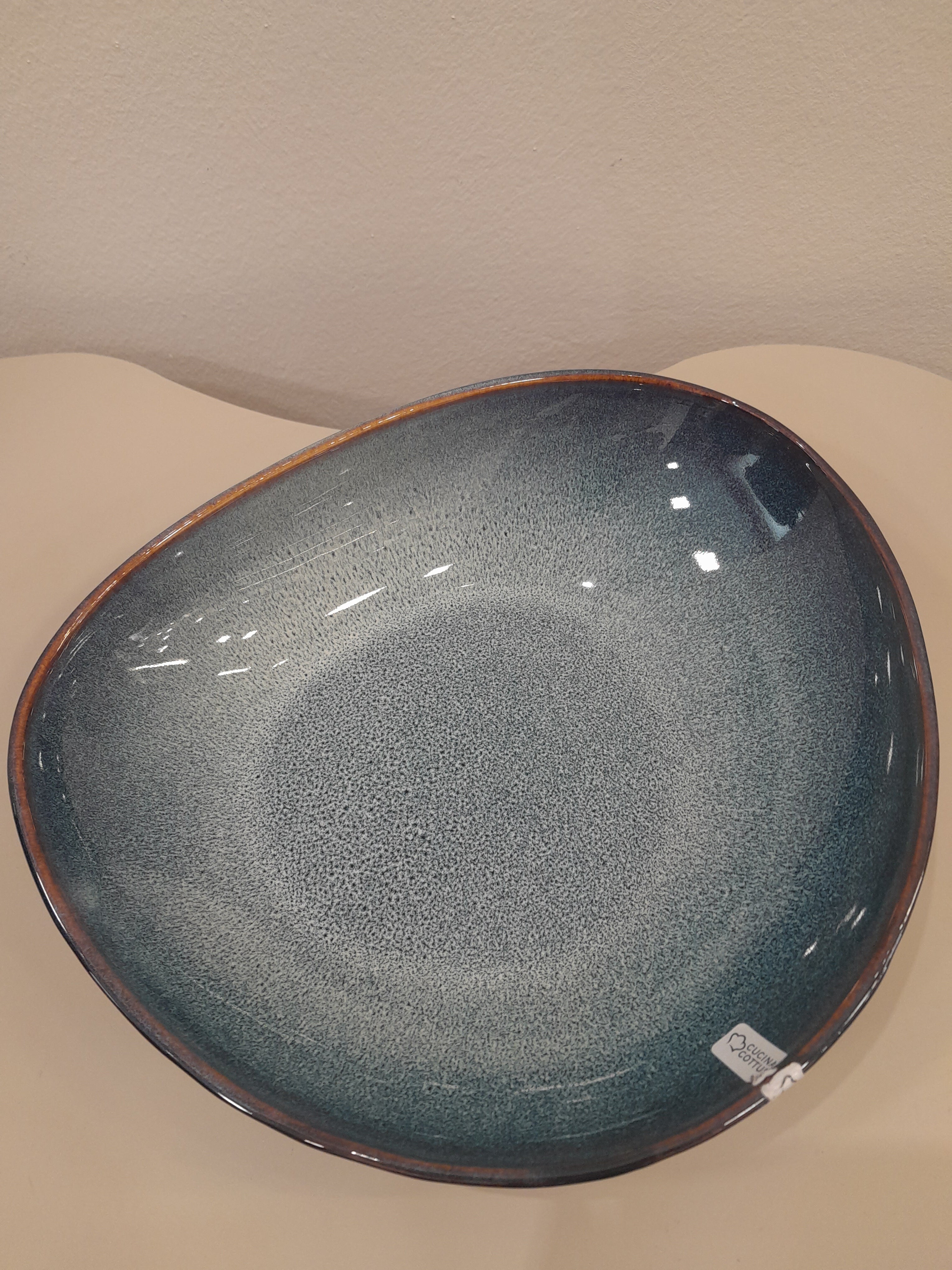 PIATTO FONDO CERAMICA BLU MIS. 23X21CM