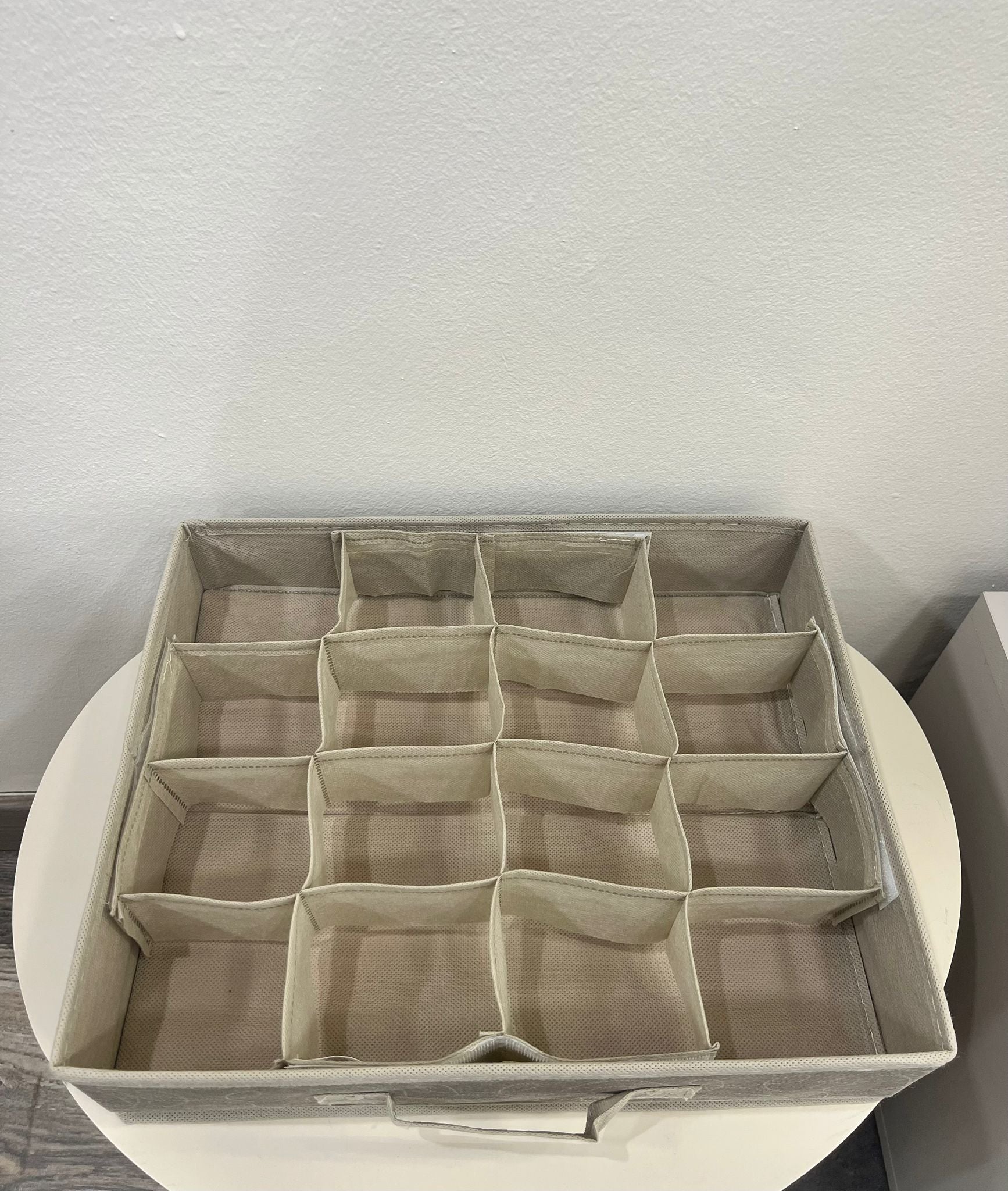 PORTA INTIMO BEIGE