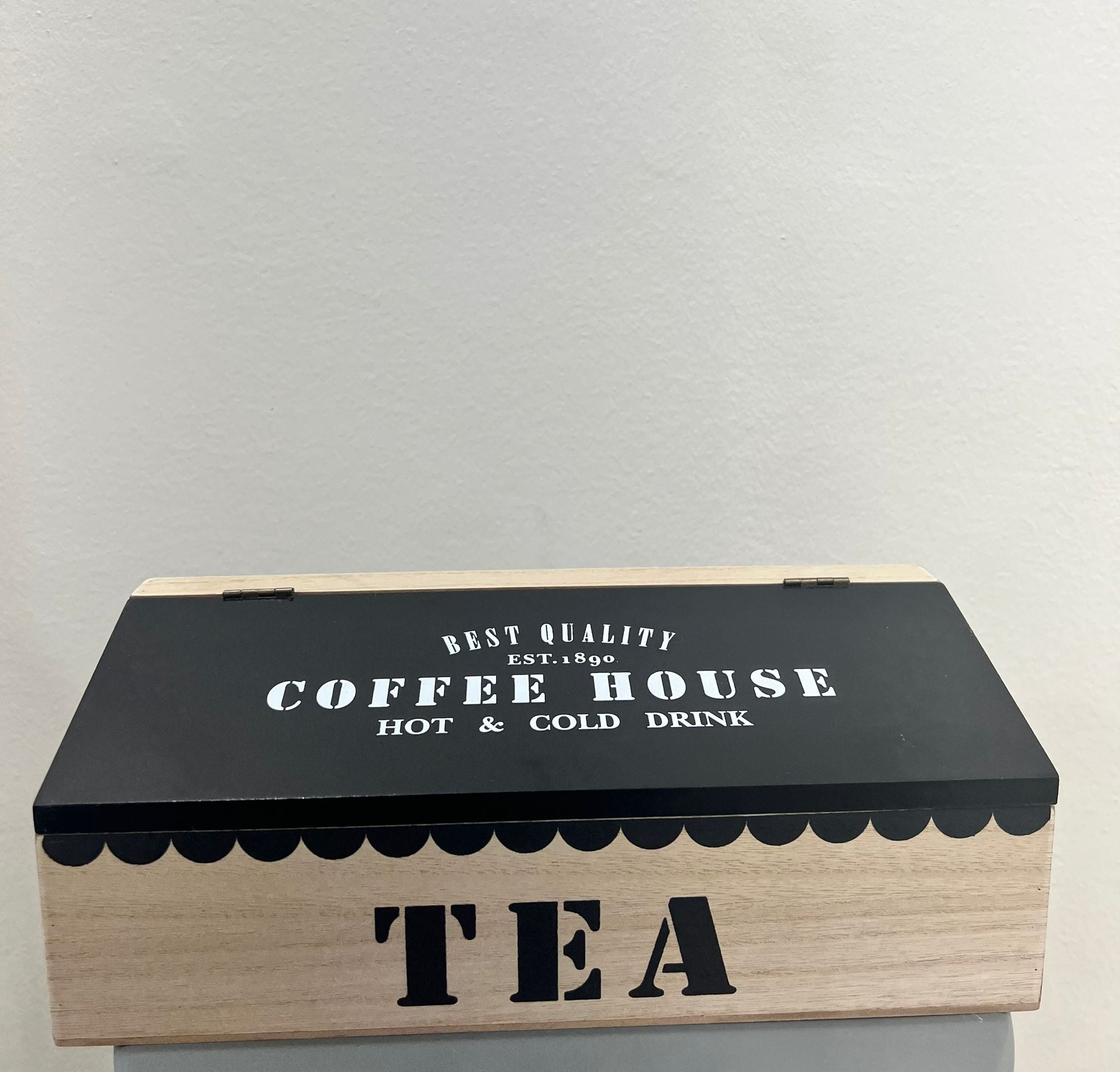 CONTENITORE IN LEGNO "TEA" CON 4 SCOMPARTI