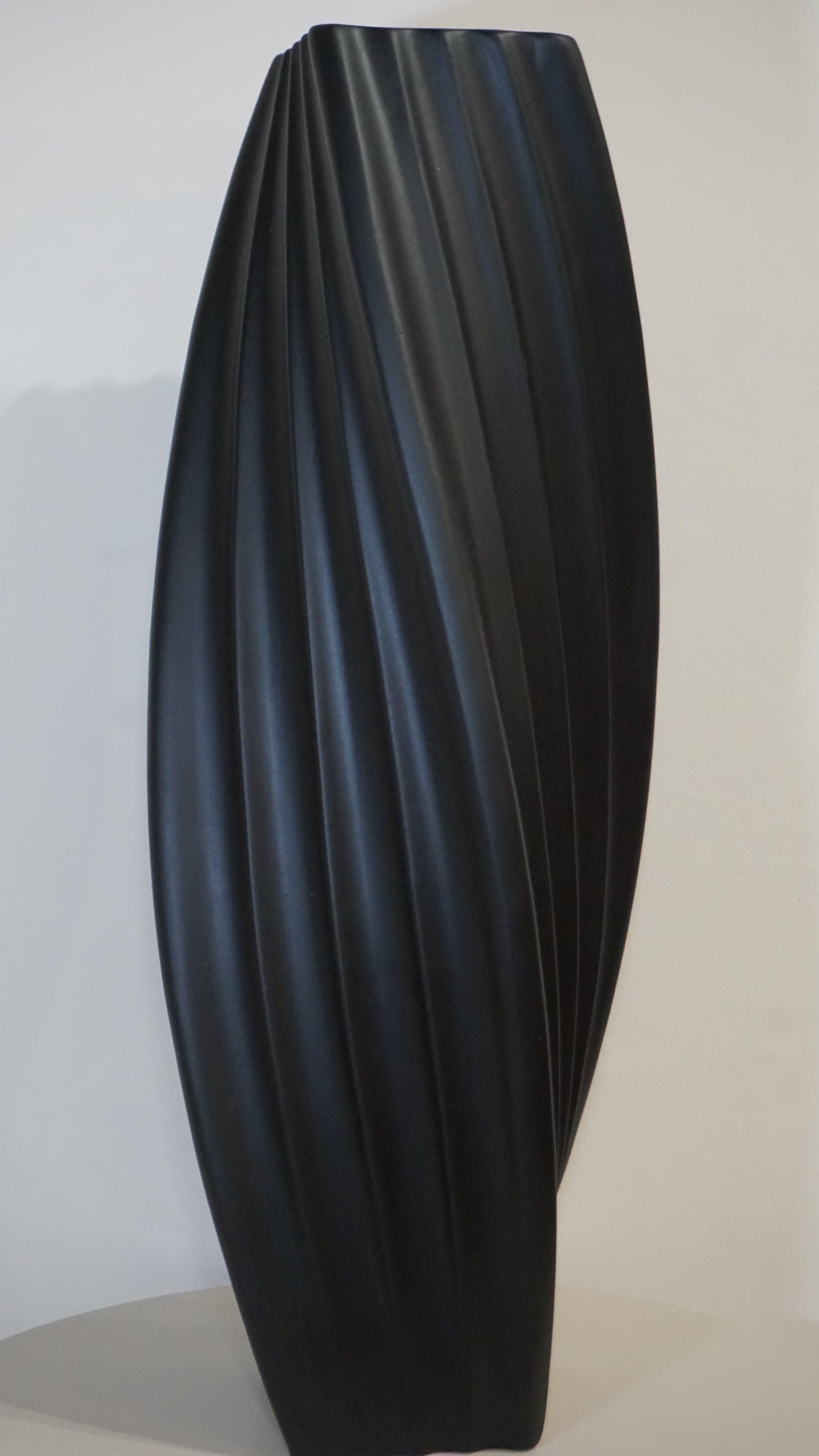 VASO IN CERAMICA TRIBECA NERO